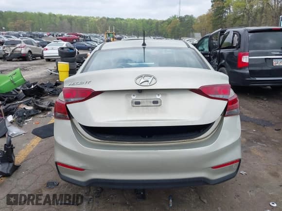 ✅ 2020 Hyundai Accent SE • VIN: 3KPC24A63LE094663 • Лот: 41950956. Опубликован ранее на IAAI с пробегом 64 507 миль. Бесплатный доступ к архиву аукционных продаж из США и подробный отчёт об истории автомобиля на DreamBid. Изображение 16.