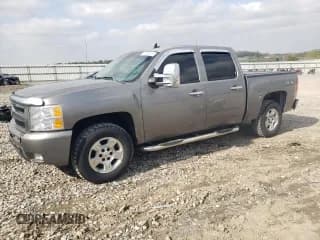 ✅ 2007 Chevrolet Silverado 1500 LTZ • VIN: 2GCFK13Y171649641 • Lot: 52880415. Listed on Copart with 161,974 mi. Free auction sales archive from the USA and detailed vehicle history report at DreamBid. Image 1.