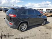 ✅ 2015 Jeep Cherokee Sport • VIN: 1C4PJLAB6FW580387 • Лот: 50241815. Опубликован ранее на Copart с пробегом 99 999 миль. Бесплатный доступ к архиву аукционных продаж из США и подробный отчёт об истории автомобиля на DreamBid. Изображение 3.