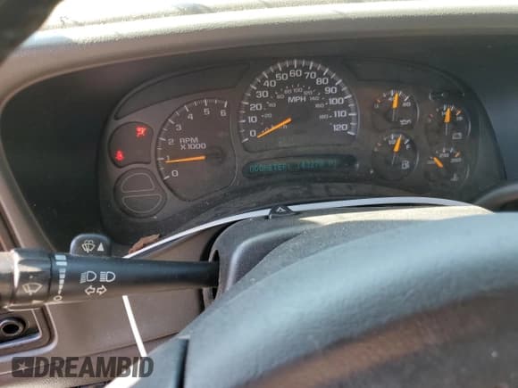 ✅ 2005 Chevrolet Silverado 1500 Z71 • VIN: 1GCEK19B95E268291 • Лот: 74210314. Опубликован ранее на Copart с пробегом 143 270 миль. Бесплатный доступ к архиву аукционных продаж из США и подробный отчёт об истории автомобиля на DreamBid. Изображение 9.