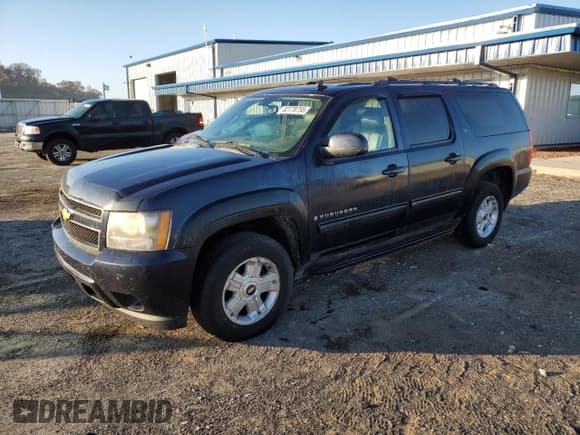 ✅ 2009 Chevrolet Suburban 2LT • VIN: 1GNFK26349R267384 • Lot: 82778755. Listed on Copart with 250,333 mi. Free auction sales archive from the USA and detailed vehicle history report at DreamBid. Image 1.