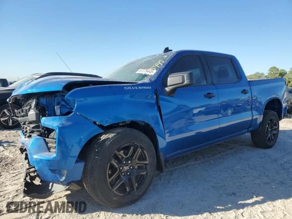 ✅ 2023 Chevrolet Silverado 1500 Custom • VIN: 3GCPABEK9PG164001 • Lot: 87275445. Wystawiony na Copart z przebiegiem 13 082 mil. Bezpłatny archiwum sprzedaży aukcyjnych z USA i szczegółowy raport historii pojazdu na DreamBid. Zdjęcie 1.