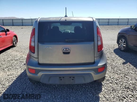 ✅ 2013 Kia Soul + • VIN: KNDJT2A68D7568374 • Лот: 69232515. Опубликован ранее на Copart с пробегом 127 470 миль. Бесплатный доступ к архиву аукционных продаж из США и подробный отчёт об истории автомобиля на DreamBid. Изображение 6.