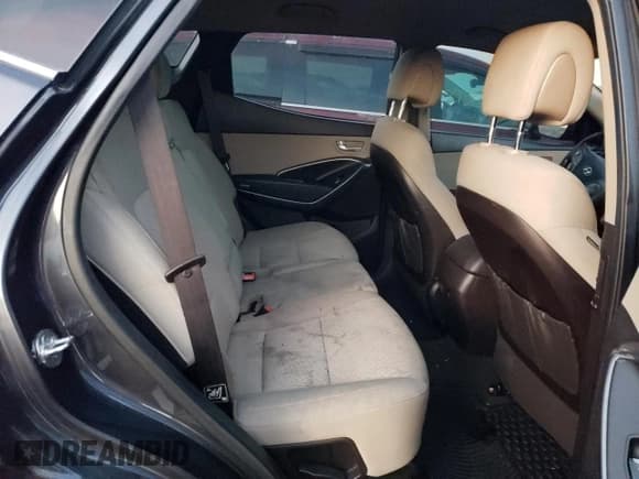 ✅ 2018 Hyundai Santa Fe 2.4L • VIN: 5XYZUDLB9JG513159 • Лот: 79037833. Опубликован ранее на Copart с пробегом 65 867 миль. Бесплатный доступ к архиву аукционных продаж из США и подробный отчёт об истории автомобиля на DreamBid. Изображение 11.