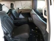 ✅ 2023 Chrysler Pacifica Touring L • VIN: 2C4RC1BG6PR577324 • Lot: 90113995. Wystawiony na Copart z przebiegiem 68 979 mil. Bezpłatny archiwum sprzedaży aukcyjnych z USA i szczegółowy raport historii pojazdu na DreamBid. Zdjęcie 11.