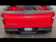 2019 Chevrolet Silverado 1500 Work Truck z VIN 1GCUYAEF1KZ236992, wystawiony jako IAAI lot #42806558 z przebiegiem 135 166 mil mil oraz . Historia ofert i sprzedaży dostępna na DreamBid. Obrazek 1.