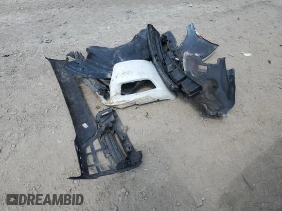 ✅ 2018 Dodge Charger Police • VIN: 2C3CDXKTXJH225948 • Лот: 67903185. Опубликован ранее на Copart с пробегом 165 207 миль. Бесплатный доступ к архиву аукционных продаж из США и подробный отчёт об истории автомобиля на DreamBid. Изображение 12.