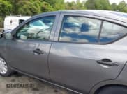 ✅ 2016 Nissan Versa S Plus • VIN: 3N1CN7AP5GL907345 • Lot: 42329044. Wystawiony na IAAI z przebiegiem 111 695 mil. Bezpłatny archiwum sprzedaży aukcyjnych z USA i szczegółowy raport historii pojazdu na DreamBid. Zdjęcie 14.