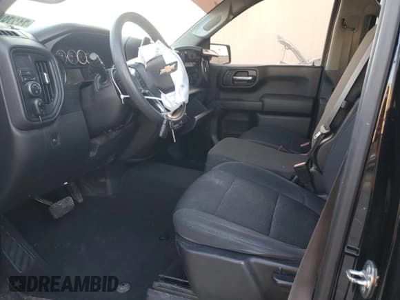 ✅ 2021 Chevrolet Silverado 1500 Custom • VIN: 3GCPWBEK2MG430679 • Lot: 71278584. Wystawiony na Copart z przebiegiem 113 147 mil. Bezpłatny archiwum sprzedaży aukcyjnych z USA i szczegółowy raport historii pojazdu na DreamBid. Zdjęcie 7.