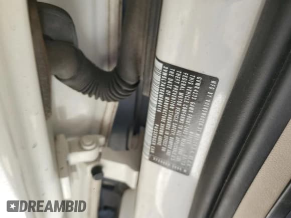 ✅ 2014 Volkswagen Beetle 2.0L TDI • VIN: 3VW5L7AT5EM806416 • Lot: 86837594. Listed on Copart with 263,447 mi. Free auction sales archive from the USA and detailed vehicle history report at DreamBid. Image 14.