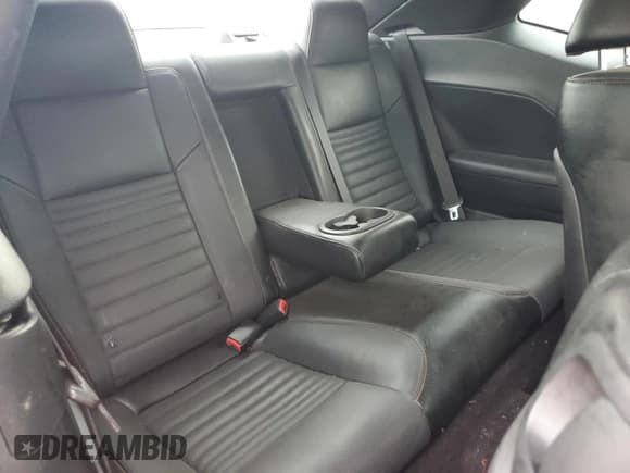 ✅ 2016 Dodge Challenger R/T Scat Pack • VIN: 2C3CDZFJ7GH317242 • Lot: 67532383. Wystawiony na Copart z przebiegiem 41 698 mil. Bezpłatny archiwum sprzedaży aukcyjnych z USA i szczegółowy raport historii pojazdu na DreamBid. Zdjęcie 10.