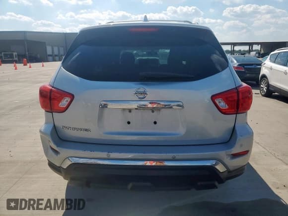 ✅ 2019 Nissan Pathfinder S • VIN: 5N1DR2MN0KC621955 • Lot: 81774385. Listed on Copart with 91,448 mi. Free auction sales archive from the USA and detailed vehicle history report at DreamBid. Image 6.