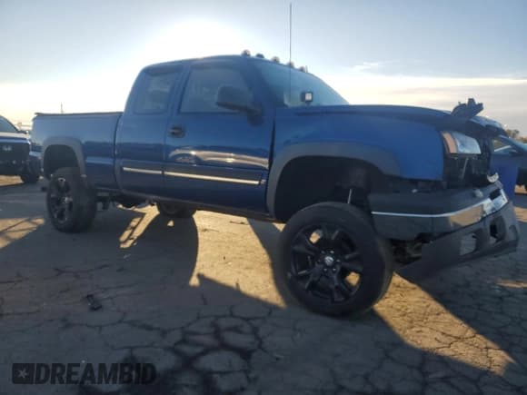 ✅ 2004 Chevrolet Silverado 1500 Z71 • VIN: 1GCEK19T24E291984 • Lot: 90419475. Wystawiony na Copart z przebiegiem 243 333 mil. Bezpłatny archiwum sprzedaży aukcyjnych z USA i szczegółowy raport historii pojazdu na DreamBid. Zdjęcie 4.