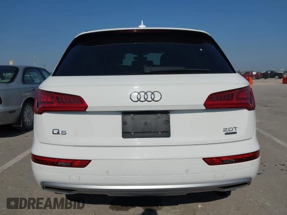 ✅ 2018 Audi Q5 Prestige • VIN: WA1CNAFY9J2002427 • Лот: 42725547. Опубликован ранее на IAAI с пробегом 102 544 миль. Бесплатный доступ к архиву аукционных продаж из США и подробный отчёт об истории автомобиля на DreamBid. Изображение 16.