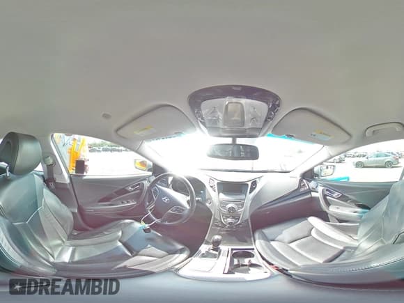 ✅ 2014 Hyundai Azera • VIN: KMHFG4JG7EA419579 • Lot: 68724675. Listed on Copart with 85,911 mi. Free auction sales archive from the USA and detailed vehicle history report at DreamBid. Image 14.