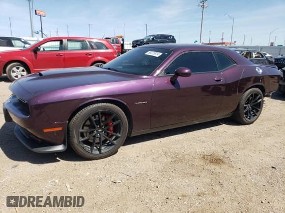 ✅ 2021 Dodge Challenger R/T • VIN: 2C3CDZBT2MH513057 • Lot: 58226814. Wystawiony na Copart z przebiegiem 28 516 mil. Bezpłatny archiwum sprzedaży aukcyjnych z USA i szczegółowy raport historii pojazdu na DreamBid. Zdjęcie 1.