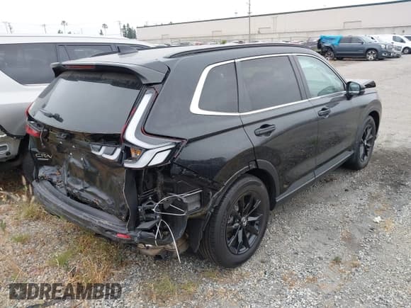 ✅ 2024 Honda CR-V Sport-L • VIN: 7FARS5H84RE018948 • Lot: 41860562. Listed on IAAI with 13,924 mi. Free auction sales archive from the USA and detailed vehicle history report at DreamBid. Image 4.