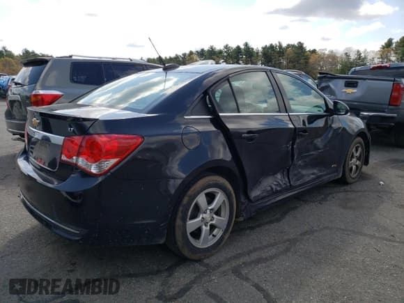 ✅ 2016 Chevrolet Cruze LT • VIN: 1G1PE5SB3G7195615 • Lot: 50024473. Listed on Copart with 148,074 mi. Free auction sales archive from the USA and detailed vehicle history report at DreamBid. Image 3.