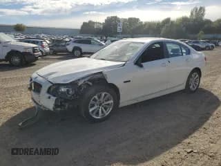 ✅ 2016 BMW 5 Series 528i xDrive • VIN: WBA5A7C54GG643226 • Lot: 81982885. Wystawiony na Copart z przebiegiem 48 990 mil. Bezpłatny archiwum sprzedaży aukcyjnych z USA i szczegółowy raport historii pojazdu na DreamBid. Zdjęcie 1.