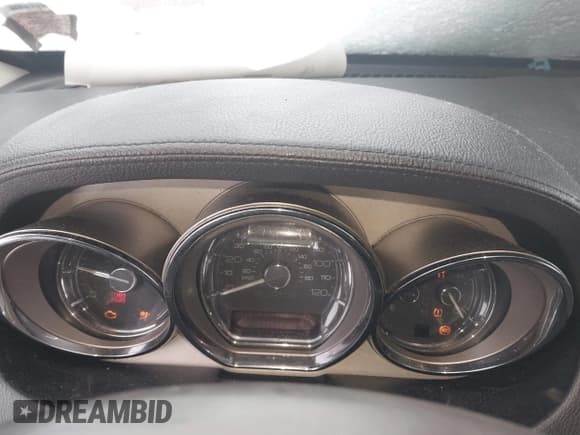 ✅ 2010 Lincoln MKT EcoBoost • VIN: 2LMHJ5AT4ABJ19305 • Lot: 41611484. Wystawiony na IAAI z przebiegiem 201 544 mil. Bezpłatny archiwum sprzedaży aukcyjnych z USA i szczegółowy raport historii pojazdu na DreamBid. Zdjęcie 7.