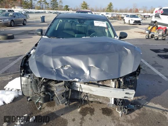 ✅ 2024 Nissan Altima SV • VIN: 1N4BL4DV2RN383006 • Lot: 43671386. Listed on IAAI with 41,584 mi. Free auction sales archive from the USA and detailed vehicle history report at DreamBid. Image 13.