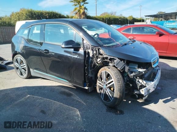 ✅ 2016 BMW i3 • VIN: WBY1Z4C52GV506952 • Лот: 71514292. Опубликован ранее на Copart с пробегом 83 630 миль. Бесплатный доступ к архиву аукционных продаж из США и подробный отчёт об истории автомобиля на DreamBid. Изображение 4.