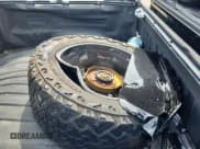 ✅ 2015 Toyota Tundra Platinum • VIN: 5TFAW5F16FX434794 • Лот: 84385655. Опубликован ранее на Copart с пробегом 243 775 миль. Бесплатный доступ к архиву аукционных продаж из США и подробный отчёт об истории автомобиля на DreamBid. Изображение 12.