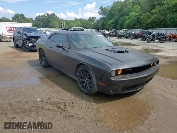 2018 Dodge Challenger T/A 392 с VIN 2C3CDZFJ4JH183989, выставлен на аукционе Copart как лот 68190685 с пробегом 98 636 миль миль и Чистый • Clean title. История ставок и продаж доступна на DreamBid. Изображение 13.