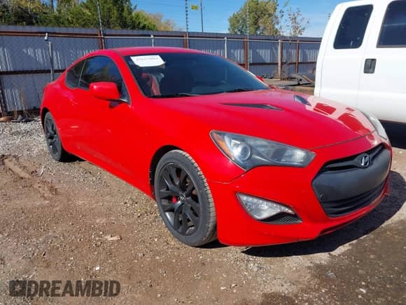 2013 Hyundai Genesis Coupe Track z VIN KMHHU6KJ3DU084938, wystawiony jako IAAI lot #43627084 z przebiegiem 94 580 mil mil oraz . Historia ofert i sprzedaży dostępna na DreamBid. Obrazek 1.