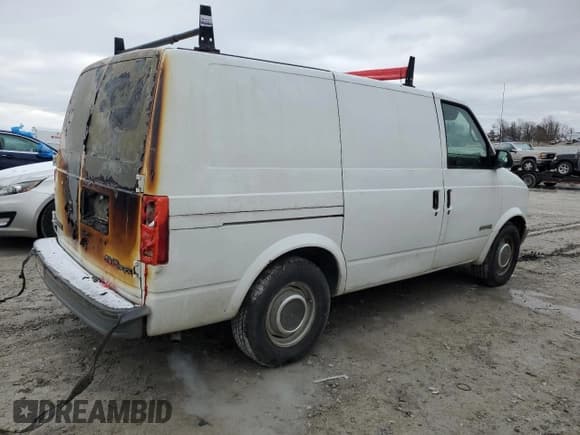 ✅ 1995 GMC Safari Cargo • VIN: 1GTDM19W6SB504983 • Lot: 47898775. Listed on Copart with 440,250 mi. Free auction sales archive from the USA and detailed vehicle history report at DreamBid. Image 3.
