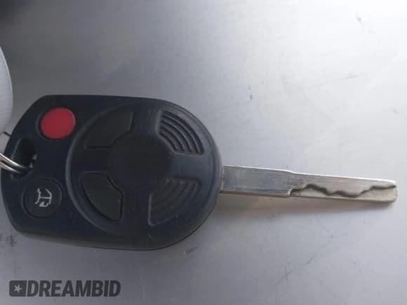 ✅ 2017 Ford Transit • VIN: 1FTYR2CM7HKB01975 • Лот: 42000326. Опубликован ранее на IAAI с пробегом 61 600 миль. Бесплатный доступ к архиву аукционных продаж из США и подробный отчёт об истории автомобиля на DreamBid. Изображение 11.