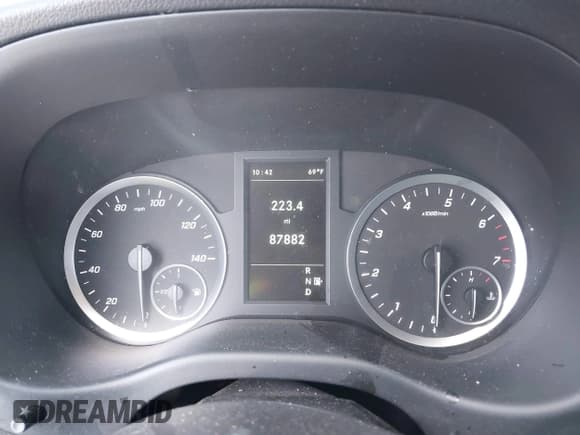 ✅ 2020 Mercedes-Benz Metris Cargo • VIN: WD3PG2EA3L3651675 • Lot: 42270710. Wystawiony na IAAI z przebiegiem 87 882 mil. Bezpłatny archiwum sprzedaży aukcyjnych z USA i szczegółowy raport historii pojazdu na DreamBid. Zdjęcie 15.