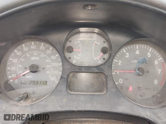 ✅ 1998 Toyota RAV4 • VIN: JT3HP10V2W0178313 • Lot: 43066973. Listed on IAAI with 293,113 mi. Free auction sales archive from the USA and detailed vehicle history report at DreamBid. Image 7.