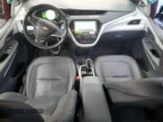 ✅ 2020 Chevrolet Bolt EV Premier • VIN: 1G1FZ6S09L4139341 • Lot: 46075445. Wystawiony na Copart z przebiegiem 39 274 mil. Bezpłatny archiwum sprzedaży aukcyjnych z USA i szczegółowy raport historii pojazdu na DreamBid. Zdjęcie 8.