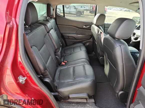 ✅ 2019 GMC Acadia SLT • VIN: 1GKKNULS0KZ137392 • Lot: 82224035. Wystawiony na Copart z przebiegiem 48 234 mil. Bezpłatny archiwum sprzedaży aukcyjnych z USA i szczegółowy raport historii pojazdu na DreamBid. Zdjęcie 11.