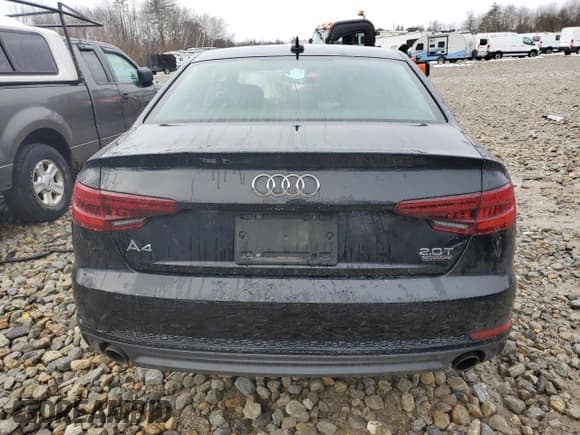 ✅ 2018 Audi A4 • VIN: WAUNNAF43JA119211 • Lot: 48154764. Wystawiony na Copart z przebiegiem 67 623 mil. Bezpłatny archiwum sprzedaży aukcyjnych z USA i szczegółowy raport historii pojazdu na DreamBid. Zdjęcie 6.