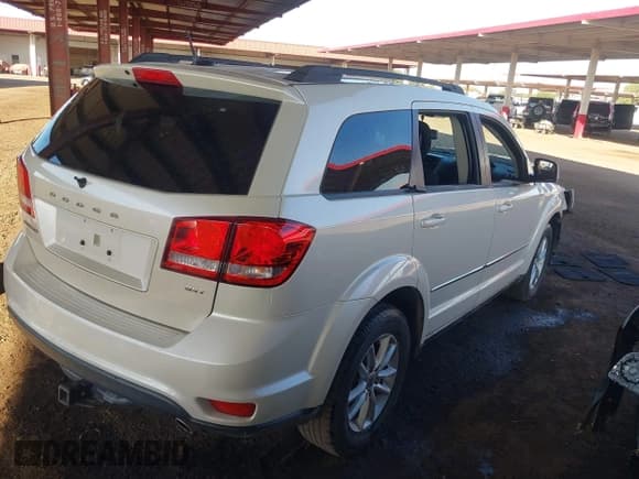 ✅ 2015 Dodge Journey SXT • VIN: 3C4PDCBG6FT632236 • Lot: 43687218. Wystawiony na IAAI z przebiegiem 202 278 mil. Bezpłatny archiwum sprzedaży aukcyjnych z USA i szczegółowy raport historii pojazdu na DreamBid. Zdjęcie 4.