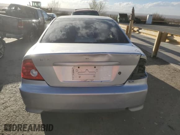 ✅ 2004 Honda Civic LX • VIN: 1HGEM21524L063915 • Лот: 47951805. Опубликован ранее на Copart с пробегом 172 877 миль. Бесплатный доступ к архиву аукционных продаж из США и подробный отчёт об истории автомобиля на DreamBid. Изображение 6.