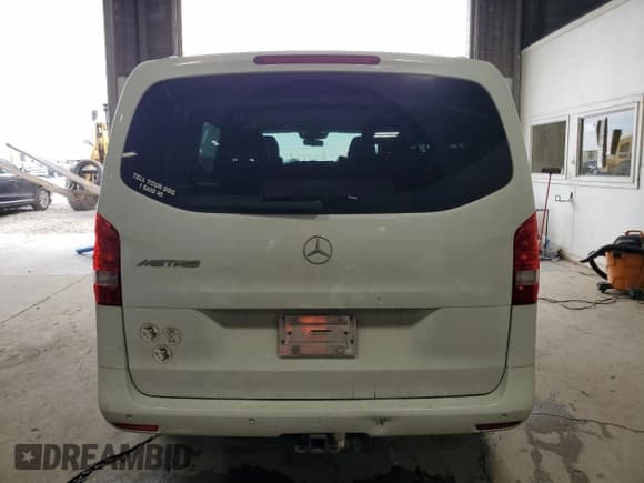 ✅ 2016 Mercedes-Benz Metris Passenger • VIN: WD4PG2EE3G3101171 • Lot: 67971735. Wystawiony na Copart z przebiegiem 194 876 mil. Bezpłatny archiwum sprzedaży aukcyjnych z USA i szczegółowy raport historii pojazdu na DreamBid. Zdjęcie 6.