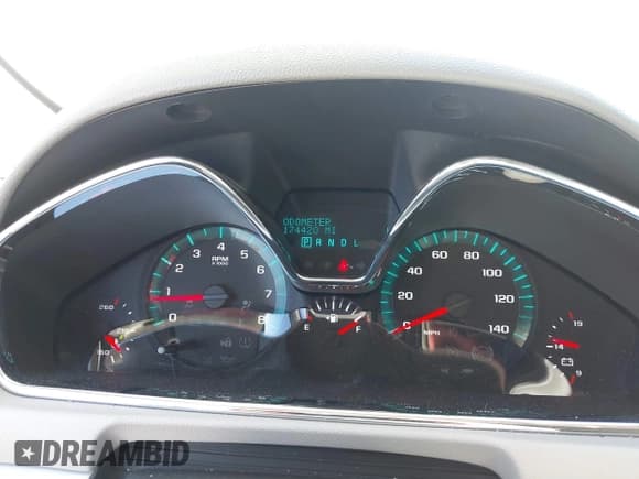 ✅ 2015 Chevrolet Traverse LTZ • VIN: 1GNKVJKD7FJ318160 • Lot: 43584161. Wystawiony na IAAI z przebiegiem 174 420 mil. Bezpłatny archiwum sprzedaży aukcyjnych z USA i szczegółowy raport historii pojazdu na DreamBid. Zdjęcie 7.