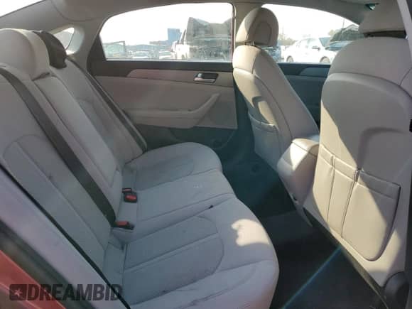 2015 Hyundai Sonata SE z VIN 5NPE24AF5FH006642, wystawiony jako Copart lot #59876025 z przebiegiem 157 044 mil mil oraz Nie do naprawy • Non repairable. Historia ofert i sprzedaży dostępna na DreamBid. Obrazek 10.