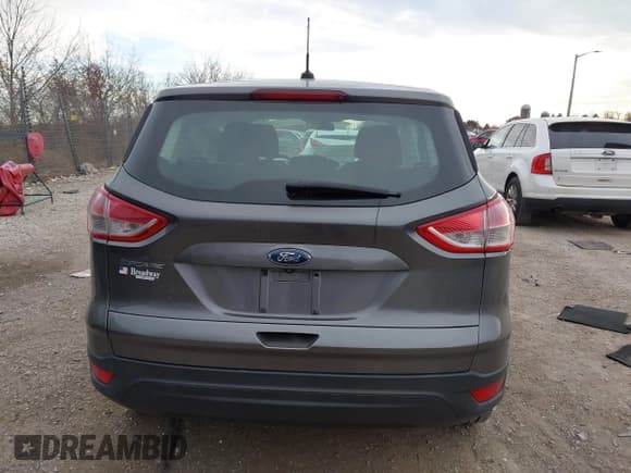 ✅ 2014 Ford Escape S • VIN: 1FMCU0F79EUA74938 • Lot: 43661731. Wystawiony na IAAI z przebiegiem 111 616 mil. Bezpłatny archiwum sprzedaży aukcyjnych z USA i szczegółowy raport historii pojazdu na DreamBid. Zdjęcie 16.