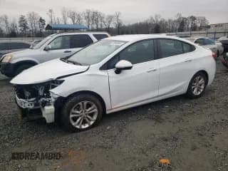 ✅ 2019 Chevrolet Cruze LT • VIN: 1G1BE5SM7K7123224 • Lot: 37366843. Listed on Copart with 108,384 mi. Free auction sales archive from the USA and detailed vehicle history report at DreamBid. Image 1.