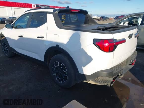 2023 Hyundai Santa Cruz SEL с VIN 5NTJCDAE1PH070330, выставлен на аукционе IAAI как лот 41095448 с пробегом 13 202 миль миль и . История ставок и продаж доступна на DreamBid. Изображение 3.