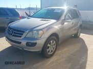 ✅ 2007 Mercedes-Benz M 350 • VIN: 4JGBB86E57A255909 • Lot: 43496317. Listed on IAAI with 242,482 mi. Free auction sales archive from the USA and detailed vehicle history report at DreamBid. Image 2.