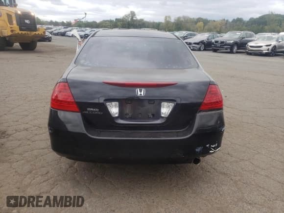 ✅ 2006 Honda Accord LX SE • VIN: 1HGCM563X6A021152 • Lot: 71954564. Listed on Copart with 157,243 mi. Free auction sales archive from the USA and detailed vehicle history report at DreamBid. Image 6.