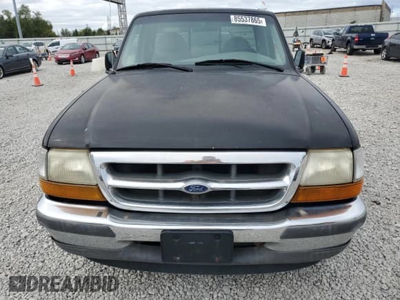 ✅ 1998 Ford Ranger XL • VIN: 1FTYR10C2WUC89554 • Lot: 85537865. Wystawiony na Copart z przebiegiem 103 291 mil. Bezpłatny archiwum sprzedaży aukcyjnych z USA i szczegółowy raport historii pojazdu na DreamBid. Zdjęcie 5.