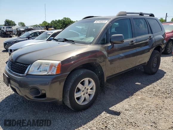 ✅ 2011 Mitsubishi Endeavor LS • VIN: 4A4JN2AS1BE035291 • Lot: 62100915. Wystawiony na Copart z przebiegiem 141 017 mil. Bezpłatny archiwum sprzedaży aukcyjnych z USA i szczegółowy raport historii pojazdu na DreamBid. Zdjęcie 1.