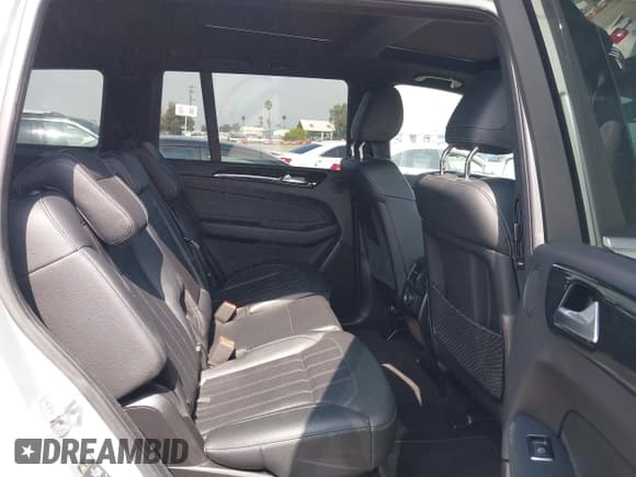 ✅ 2017 Mercedes-Benz GLS 450 • VIN: 4JGDF6EE2HA801456 • Lot: 42991402. Listed on IAAI with 91,222 mi. Free auction sales archive from the USA and detailed vehicle history report at DreamBid. Image 8.