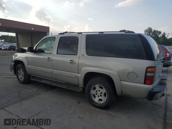✅ 2005 Chevrolet Suburban LT • VIN: 1GNFK16Z35J194533 • Lot: 48653215. Wystawiony na Copart z przebiegiem Nie podano. Bezpłatny archiwum sprzedaży aukcyjnych z USA i szczegółowy raport historii pojazdu na DreamBid. Zdjęcie 2.